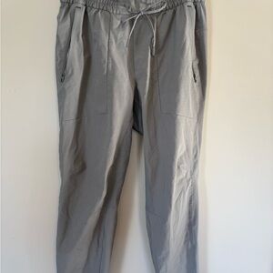 lululemon athletica Men's Light Gray Joggers